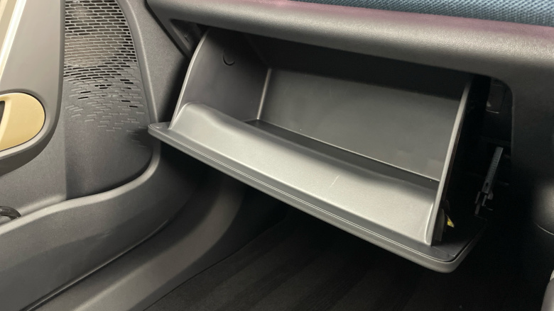 MINI Aceman 135kW E Classic 43kWh 5dr Auto Electric Hatchback